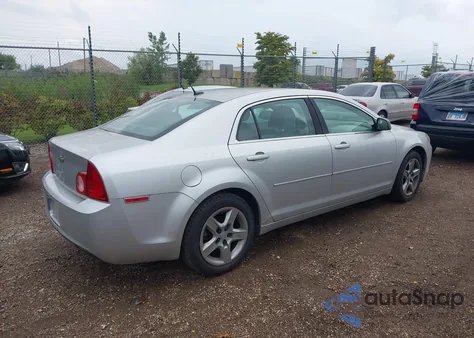 2010 Chevrolet Malibu Ls z USA, uszkodzony, nr VIN 1G1ZB5EB1A4136679